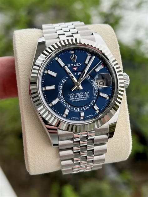 rolex sky dweller blue dial jubilee